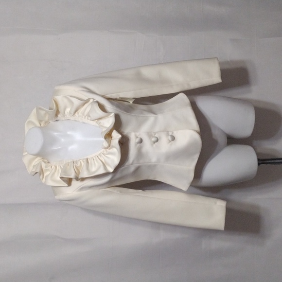 Oleg Cassini Tops - NWT Oleg Cassini Blacktie Ivory White Ruffled Collar Long Sleeve Top 4 Elegant